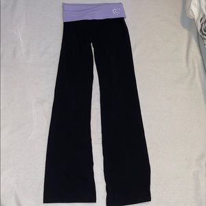 Small Aeropostale yoga pants